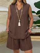 Conjunto Feminino com Regata Gola Entalhe e Bolsos - Laura. Plus Size