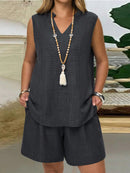 Conjunto Feminino com Regata Gola Entalhe e Bolsos - Laura. Plus Size