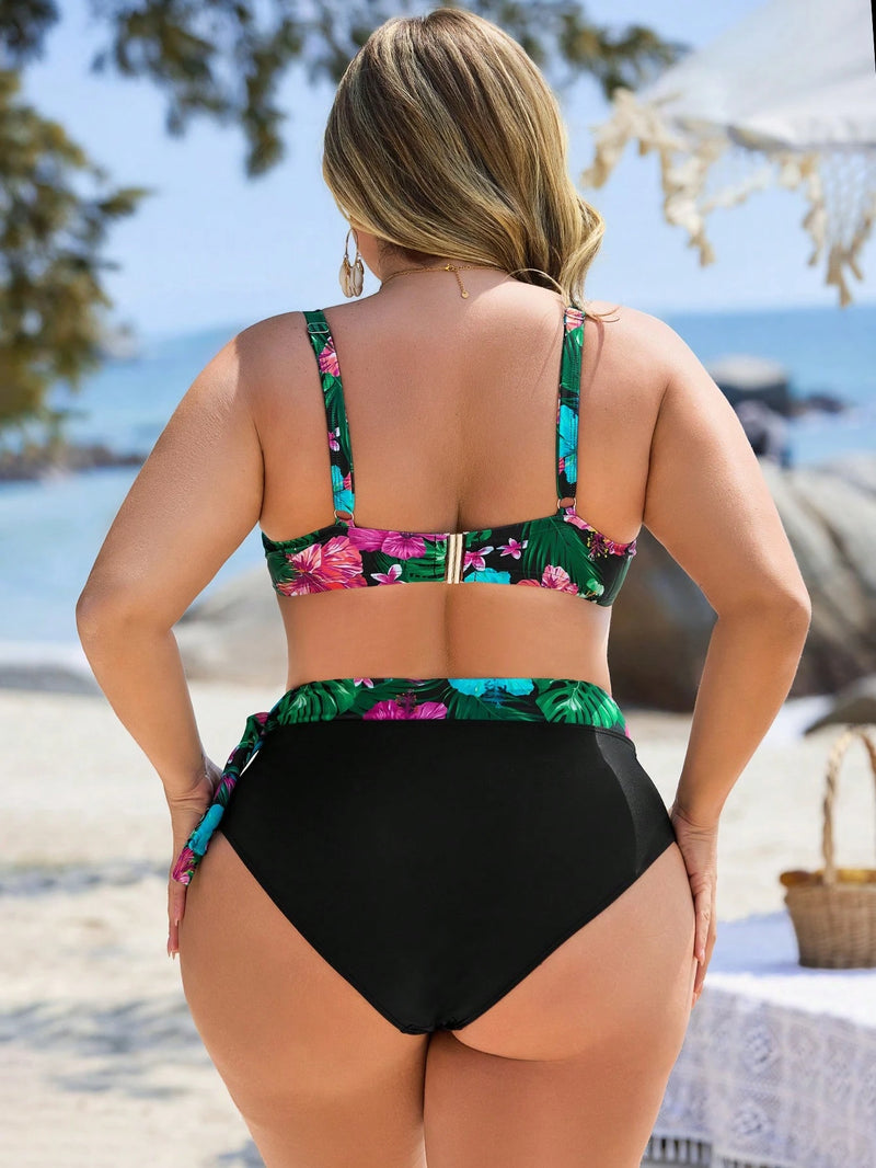 Conjunto de Biquíni Feminino 2 Peças com Top Assimétrico - Serena. Plus Size