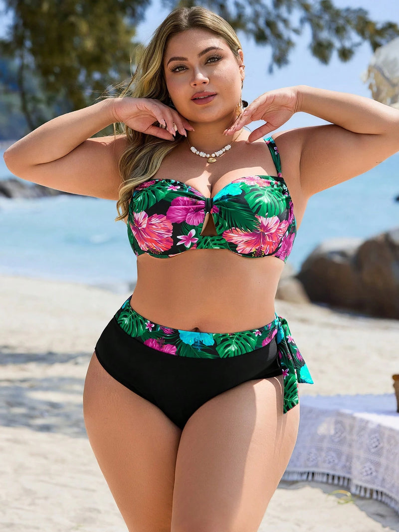 Conjunto de Biquíni Feminino 2 Peças com Top Assimétrico - Serena. Plus Size