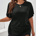 Blusa Feminina básica com ajuste lateral Leida. Plus Size