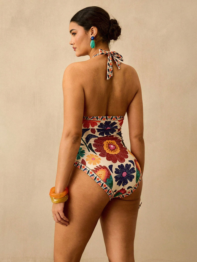 Maiô Feminino com decote em V - Ilana. Plus Size