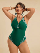 Maiô Feminino com detalhe em Retalhos Estampado - Nicolle. Plus Size