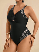 Maiô Feminino com detalhe em Retalhos Estampado - Nicolle. Plus Size