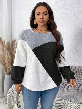 Moletom Feminino com Gola Redonda em Blocos de Cor - Soraya. Plus Size