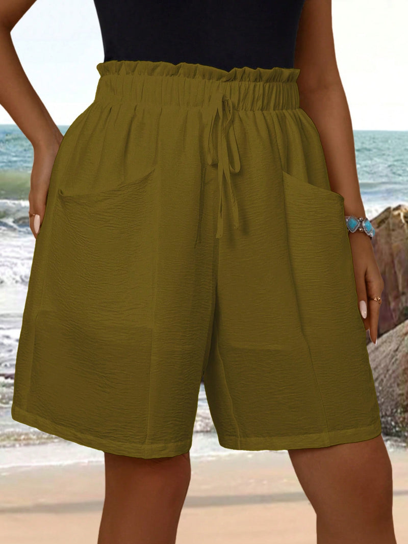 Shorts Feminino com Bolsos Funcionais e Cintura Franzida - Maciane. Plus Size