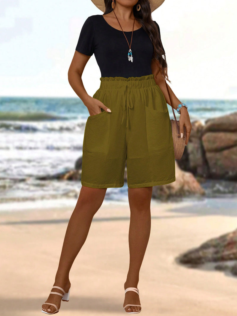 Shorts Feminino com Bolsos Funcionais e Cintura Franzida - Maciane. Plus Size