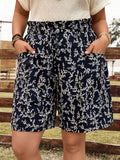 Shorts Feminino com Bolsos Funcionais e Cintura Franzida - Maciane. Plus Size