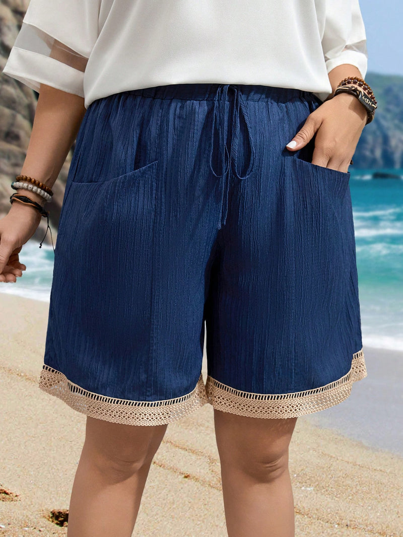 Shorts Feminino com Bolsos Funcionais e Cintura Franzida - Maciane. Plus Size