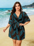 Saída Feminina com Manga Morcego e Estampa de Folhas - Sula. Plus Size