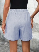 Short Feminino Simples, com Bolso e Franzido - Chantal