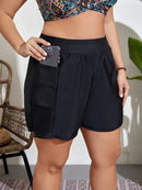 Short Feminino de praia com bolso - Valentina. Plus Size