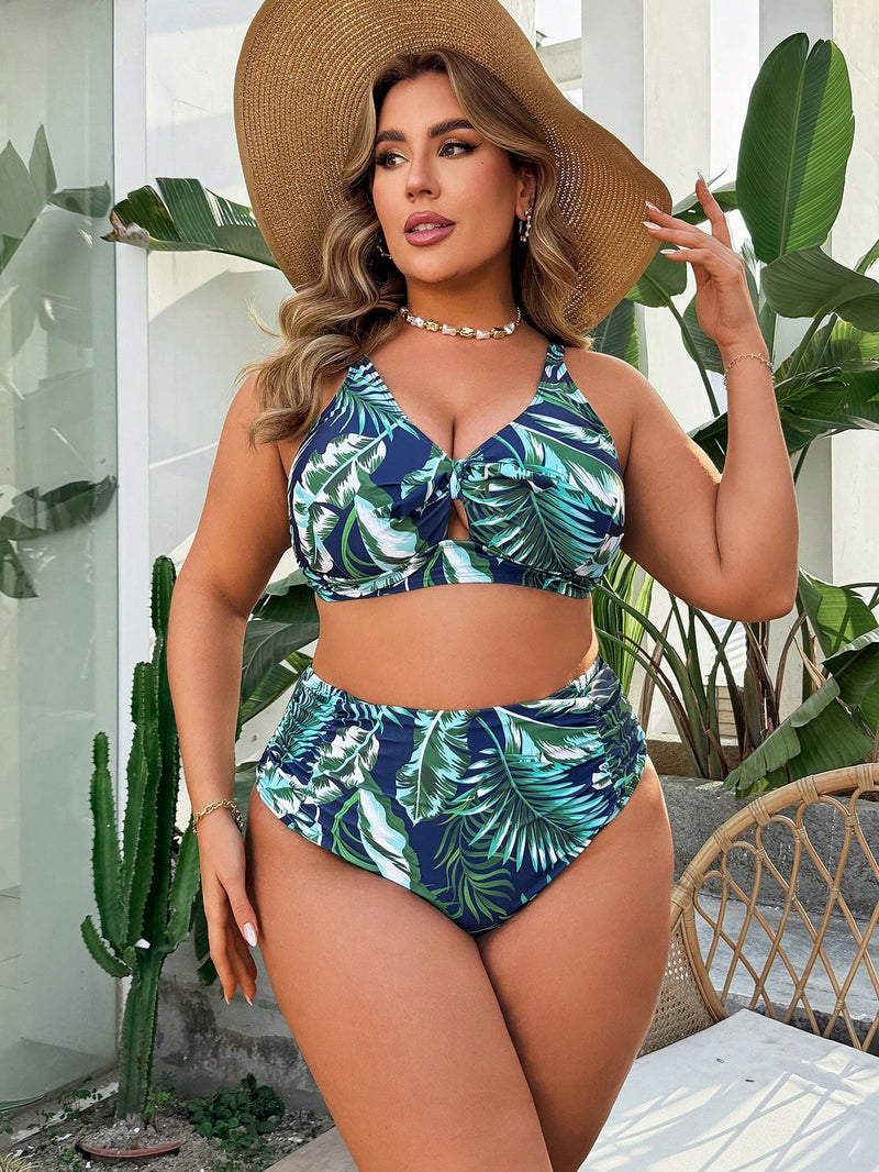 Biquíni Feminino com Top Ajustável e Estampa Listrada - Margot. Plus Size.