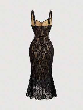 Vestido Feminino com Babado de Renda - Eva