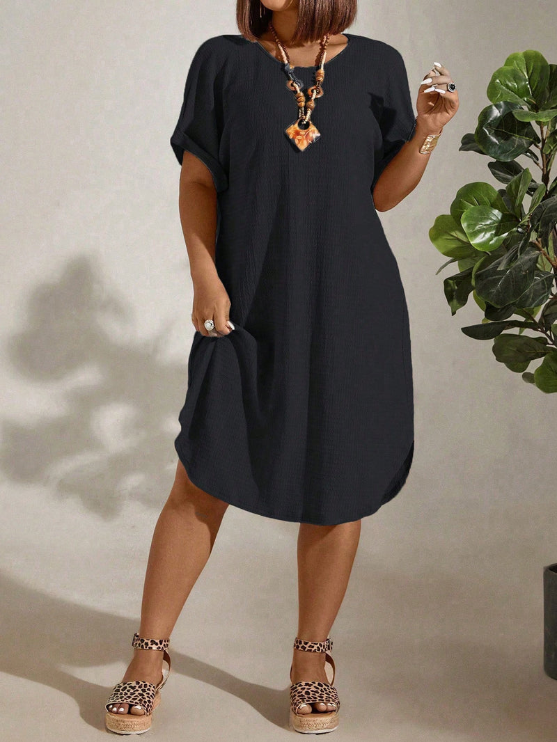 Vestido Feminino com Textura Leve e Manga Morcego - Eleonora. Plus Size