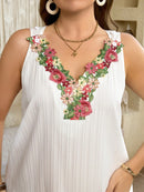 Vestido Feminino de Algodão com Bordado Vazado - Michele. Plus Size