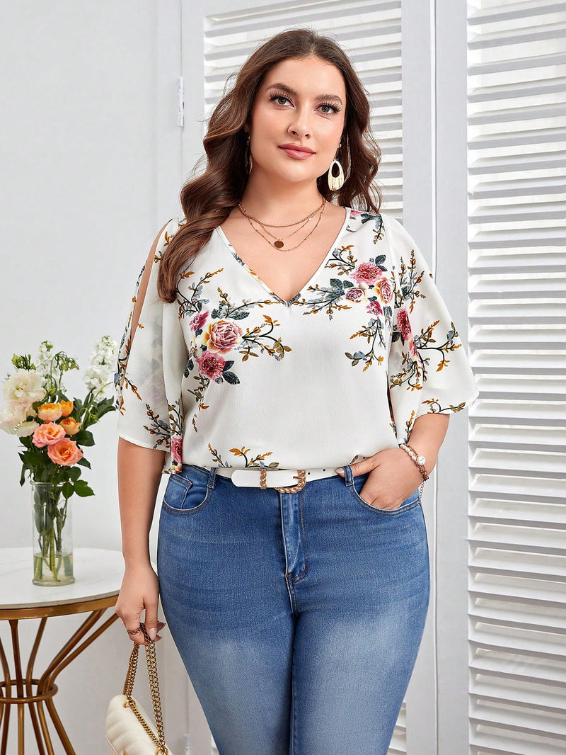 Blusa Feminina gola V, estampa floral Camelia Plus Size