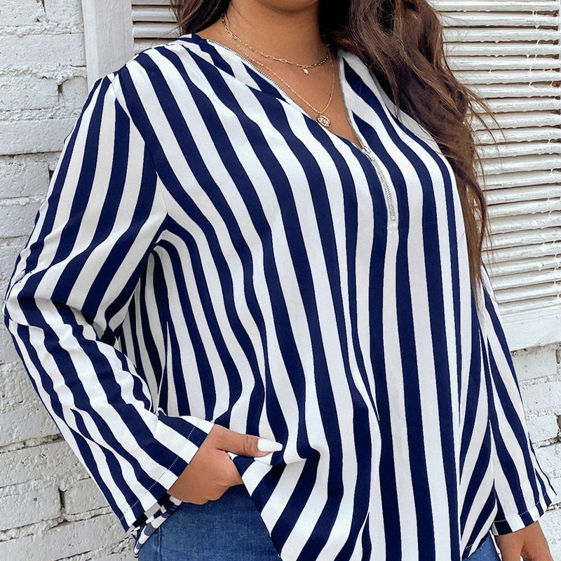 Blusa Feminina Listrada com Zipper decote em V. Plus Size