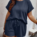 Conjunto Feminino Camisa Gola Redonda e Short Casual Debora. Plus Size